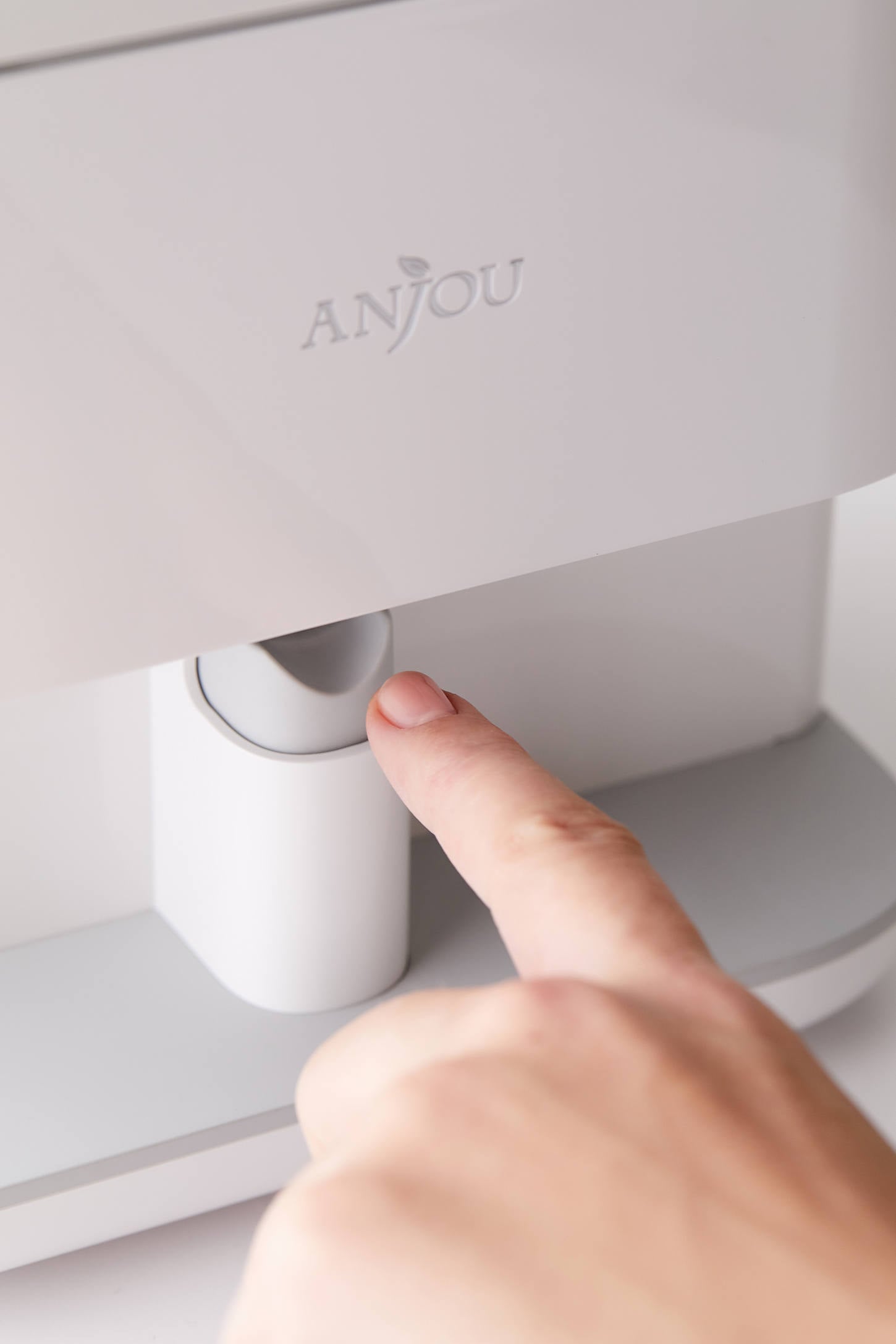 The Anjou Nail Printer Will Let You Screen Print Nail Art