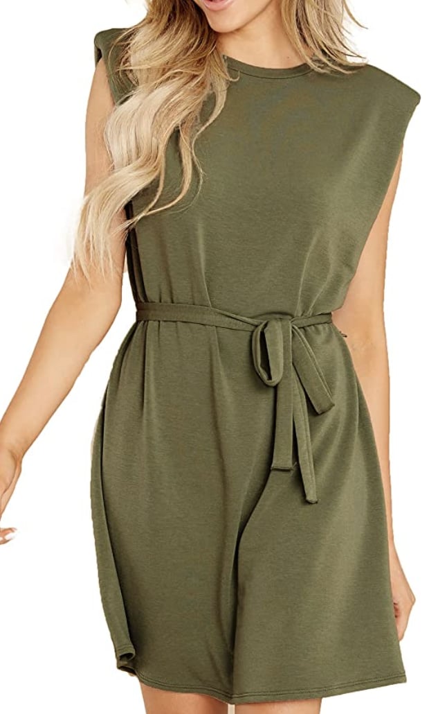 A Loose and Easygoing Choice: Naggoo Sleeveless T-Shirt Dress