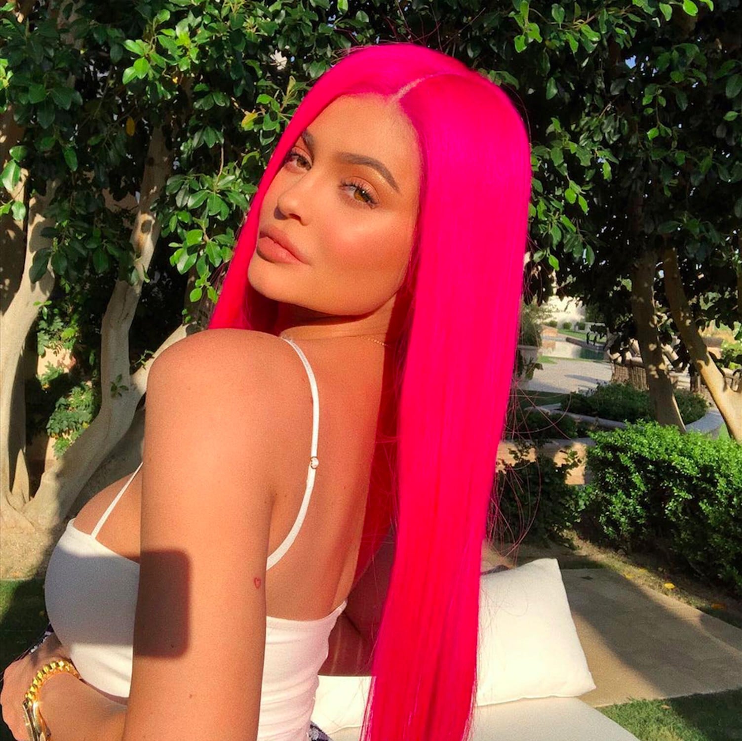 Kylie Jenner Hot Pink Hair Coachella 2018 | POPSUGAR Beauty