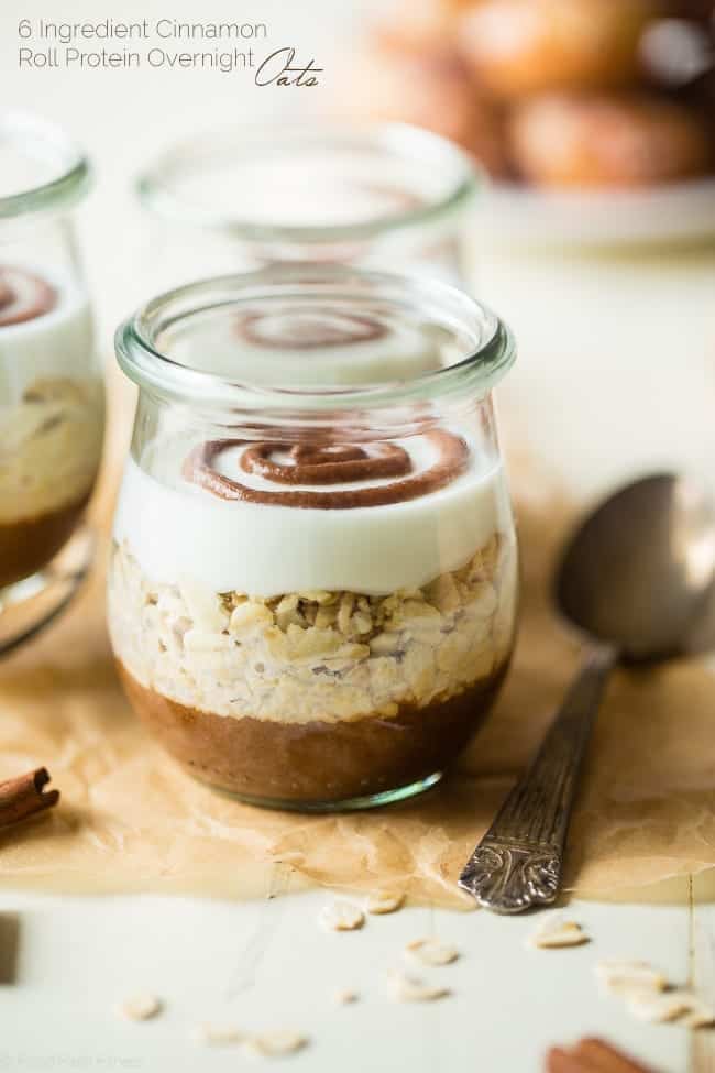 Cinnamon Roll Overnight Oats