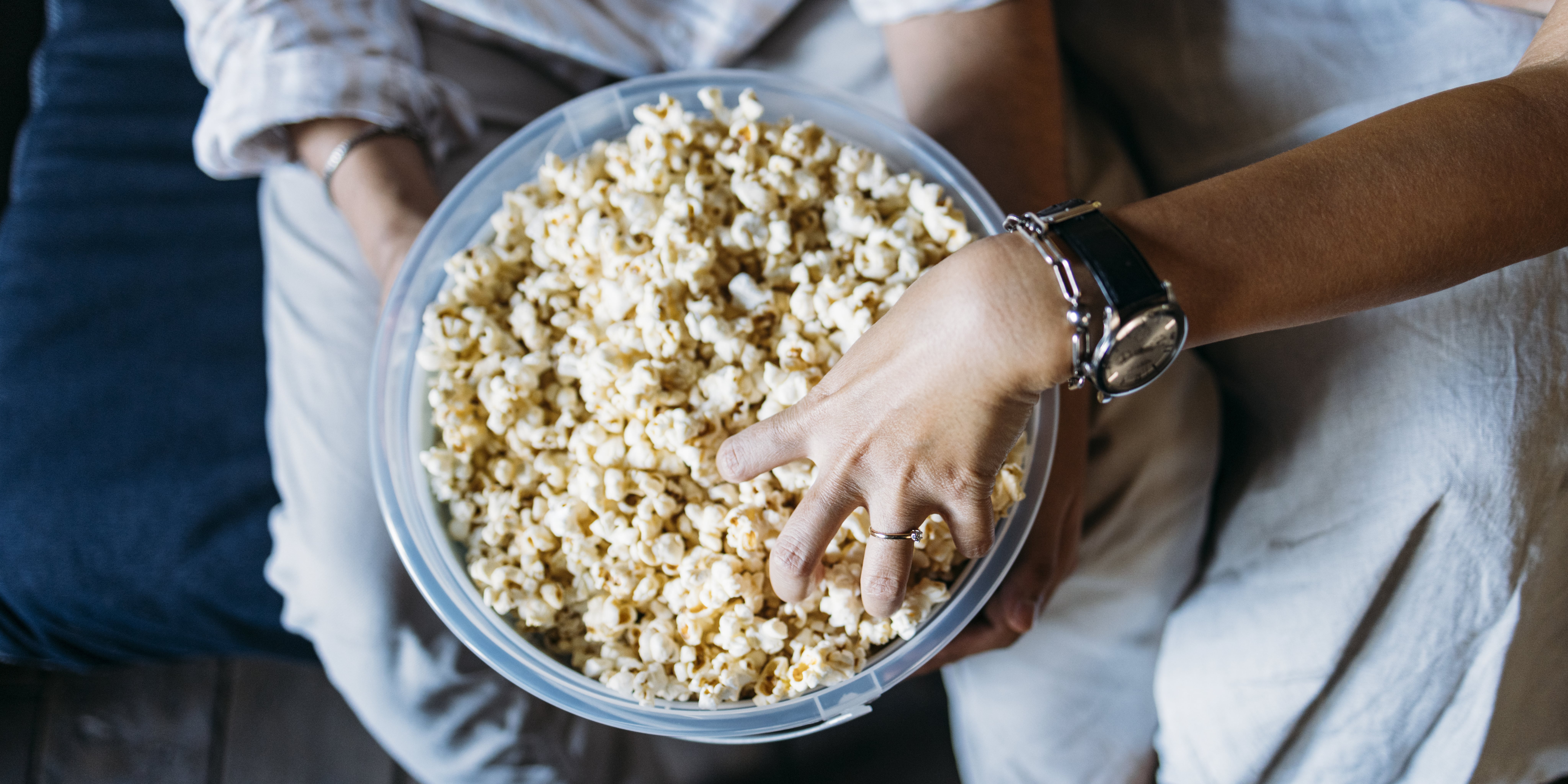 Is Social Media Giving Us All "Popcorn Brain"?
