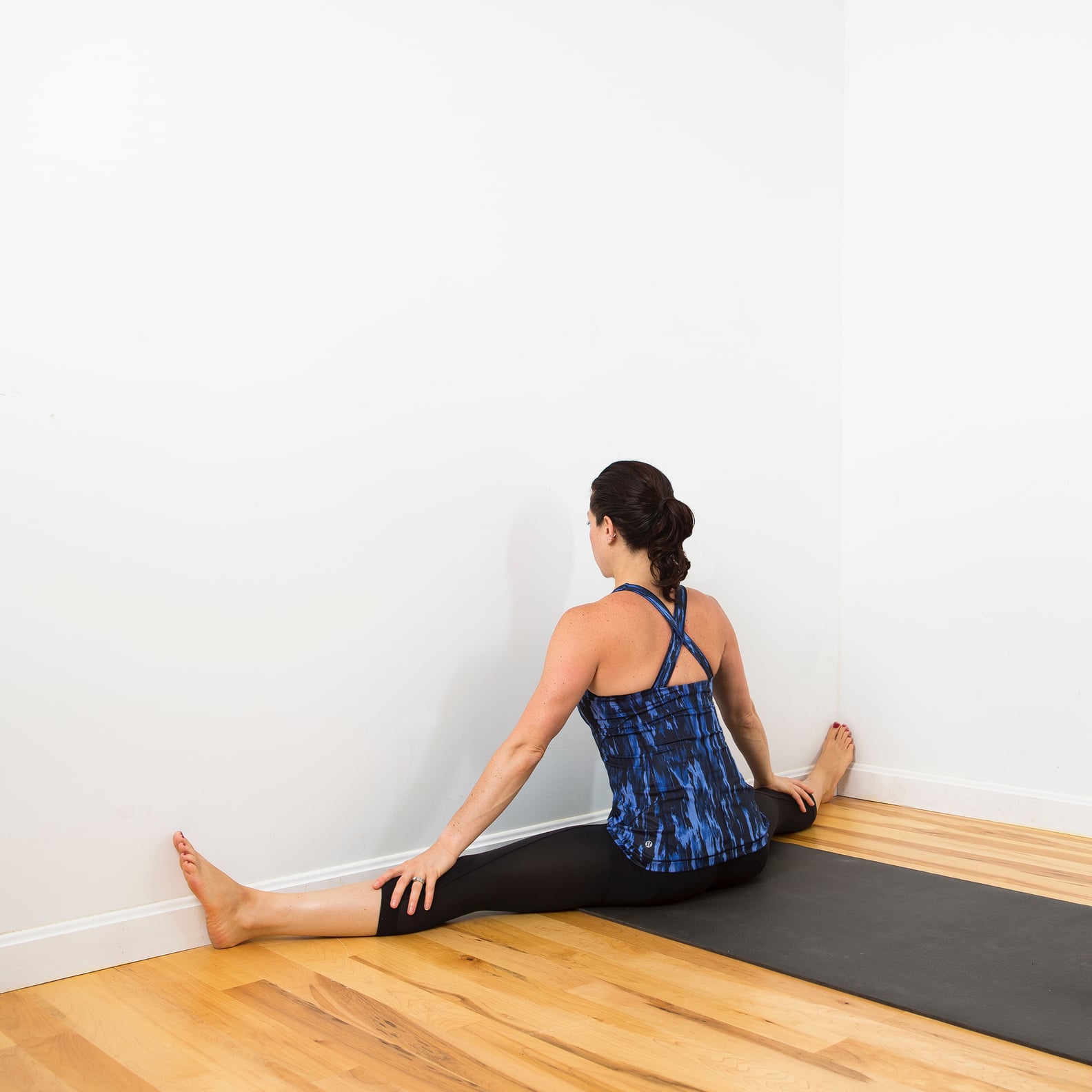 Inner Thigh Wall Stretch | PS Fitness