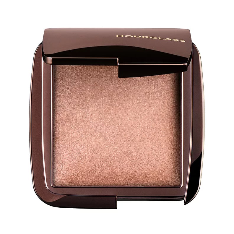 For the Mom Obsessed With Good Lighting