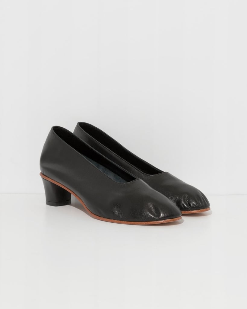 Martiniano Black High Glove Pumps