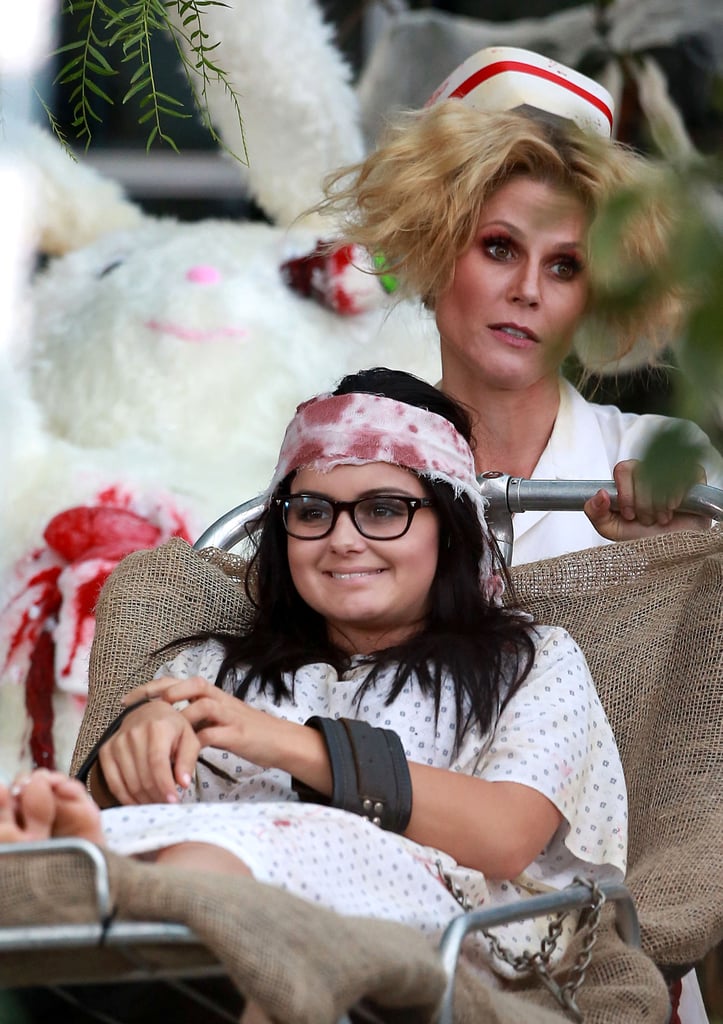 Ariel Winter (Alex) got pushed around set by Julie.