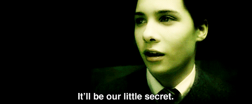 In 2009, Dillane played Tom Riddle in Harry Potter and the Half-Blood Prince.