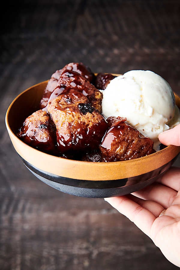 Slow-Cooker Cherry Cobbler