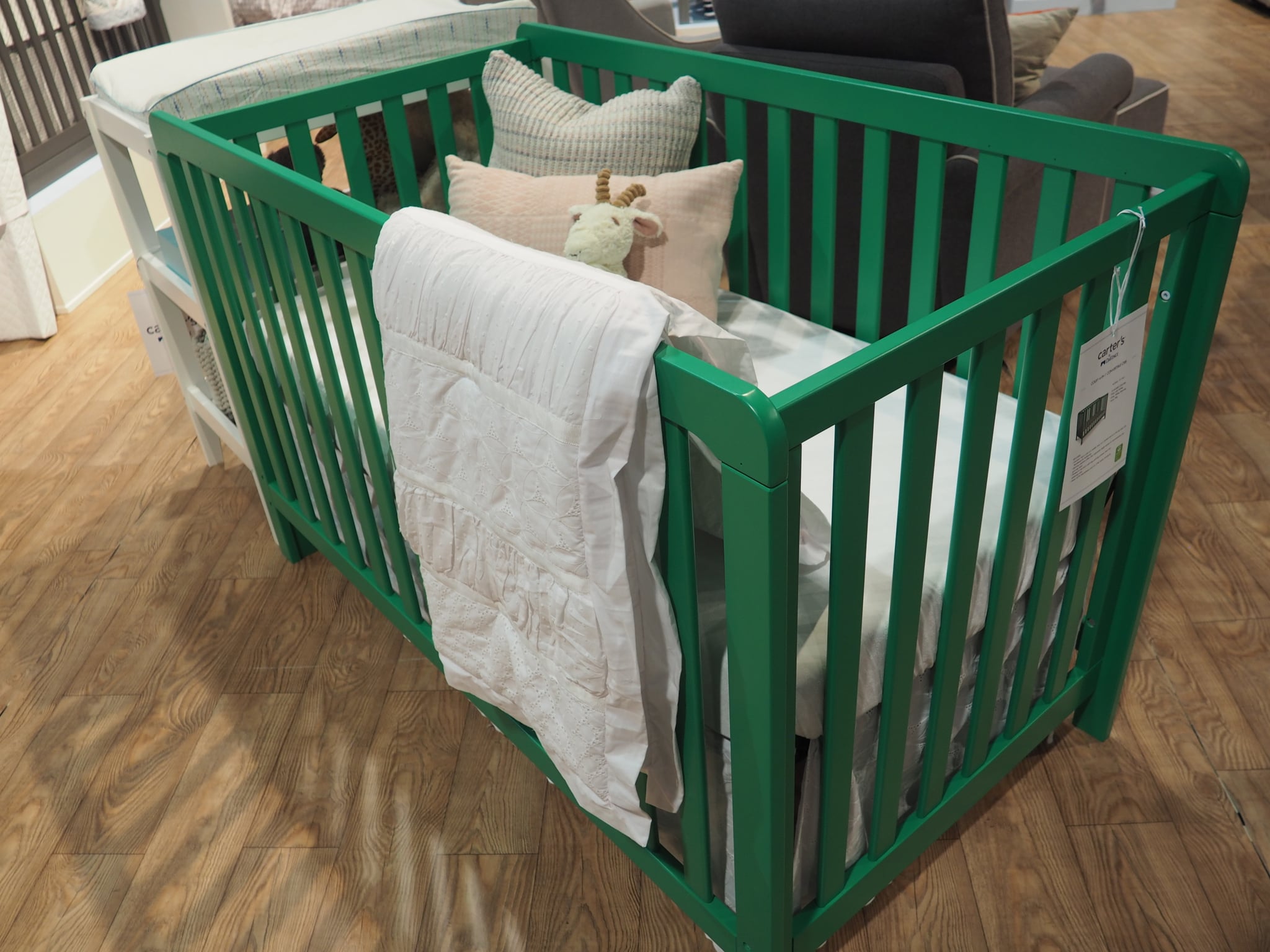 carters baby crib
