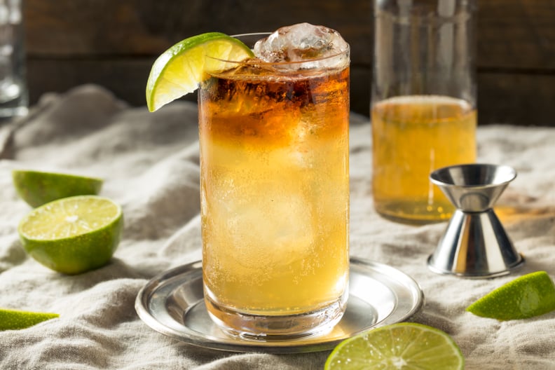 Dark and Stormy Cocktail with Lime and ginger beer: does ginger beer have alcohol?