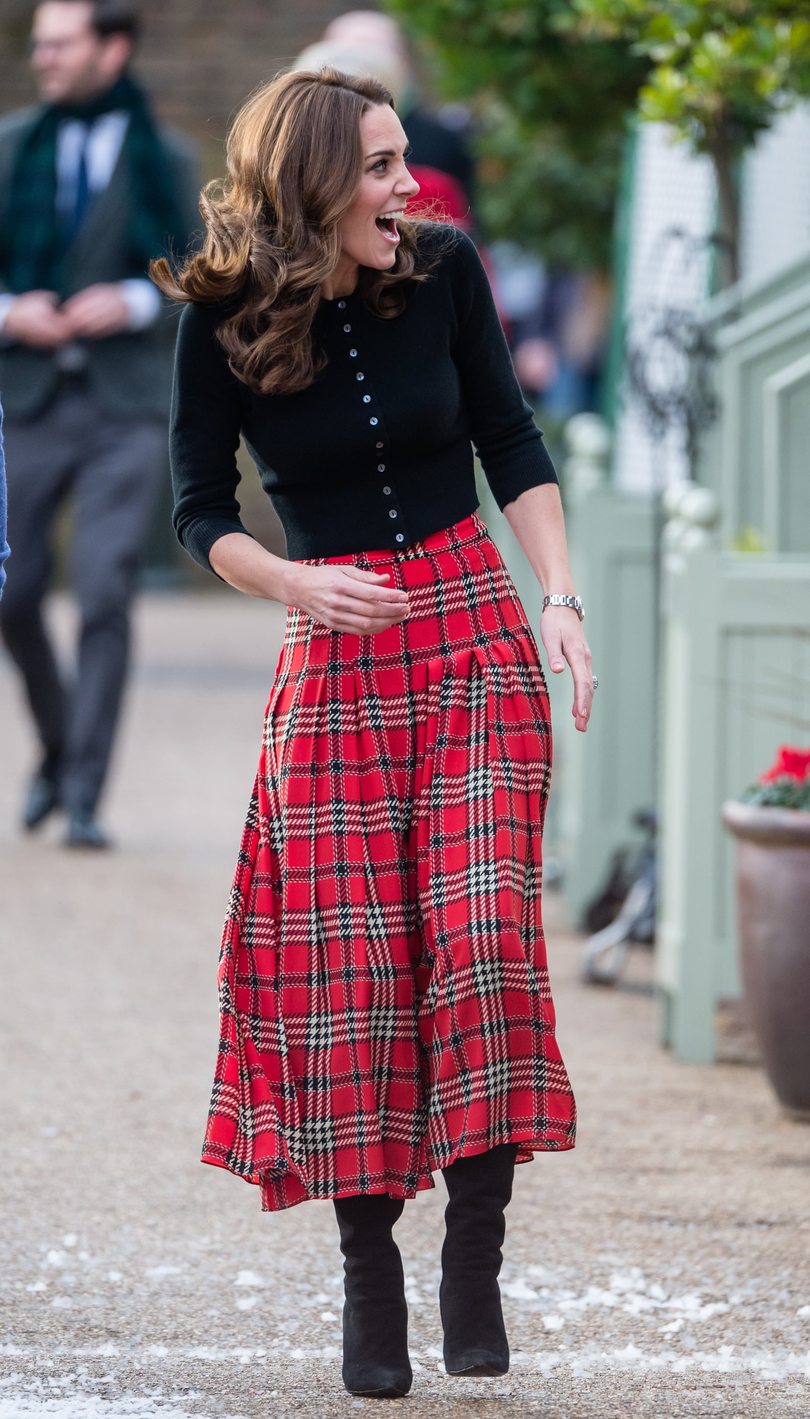 Kate Middleton’s Plaid Midi Skirt December 2018 | PS Fashion