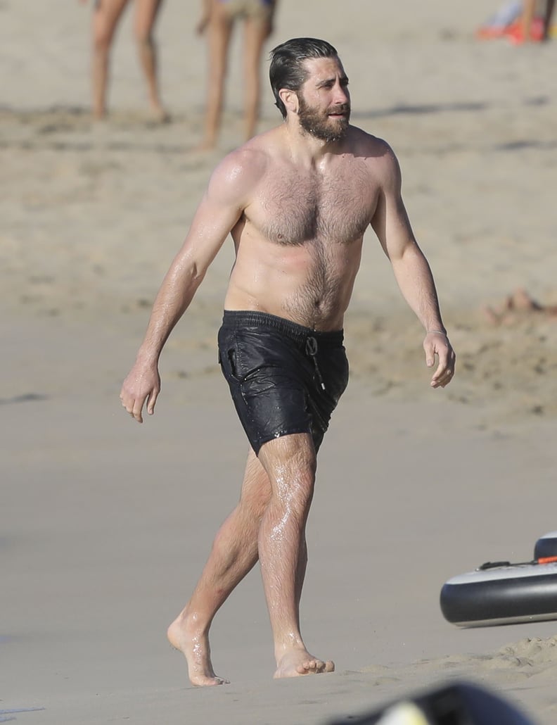 Jake Gyllenhaal Shirtless Pictures Popsugar Celebrity 