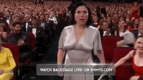Alex Borstein Taking Off Her Shawl at the 2018 Emmys