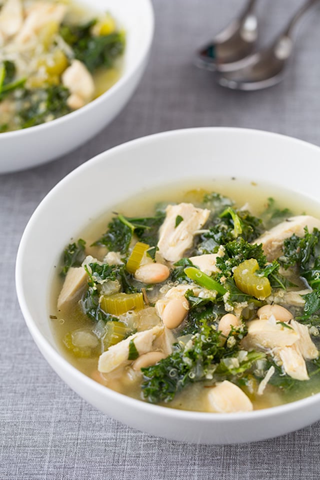 Slow-Cooker Quinoa, Chicken, and Kale Soup