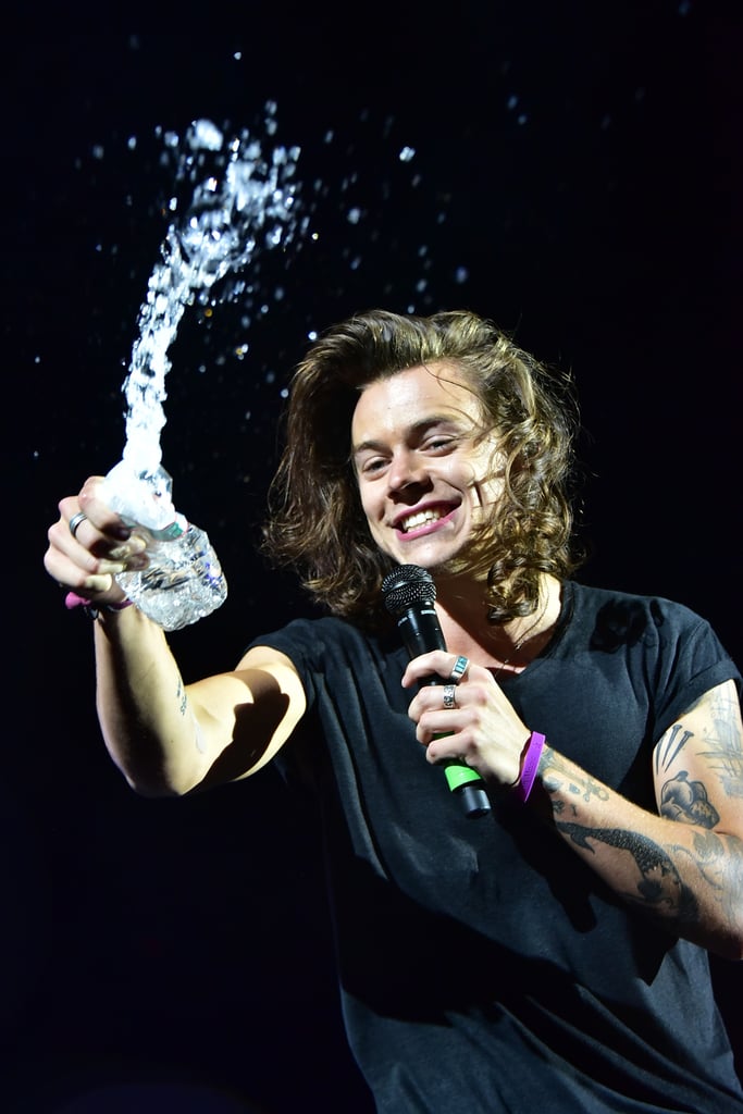 Pictures of Harry Styles Smiling and Laughing