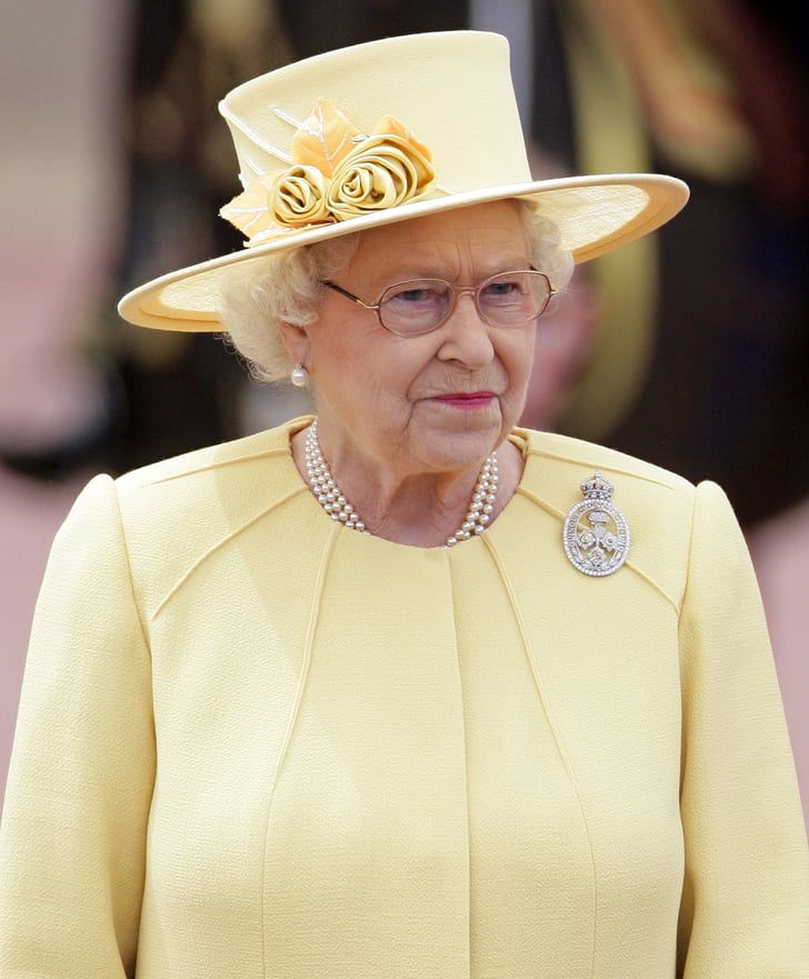 Real Queen Elizabeth II . . . and Her Hat | Kate Middleton ...