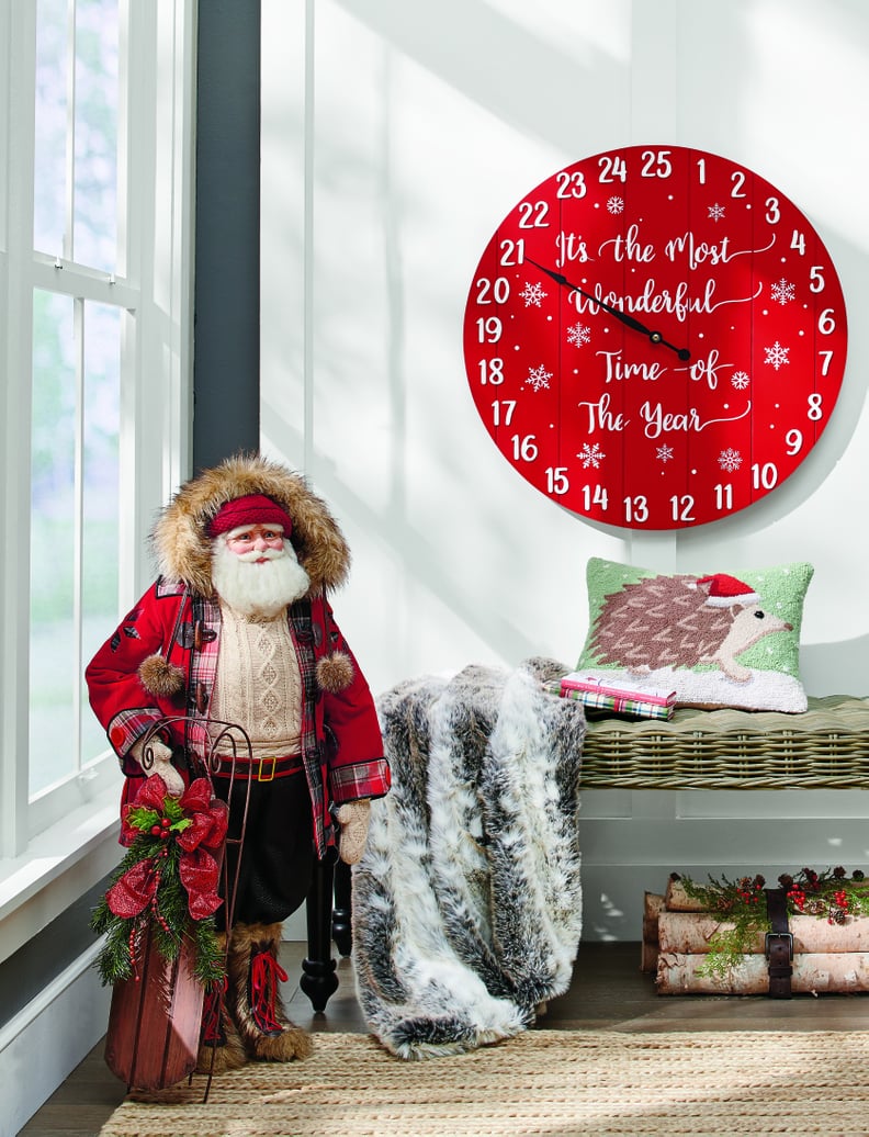 Countdown to Christmas Wall Decor With Aspen Santa