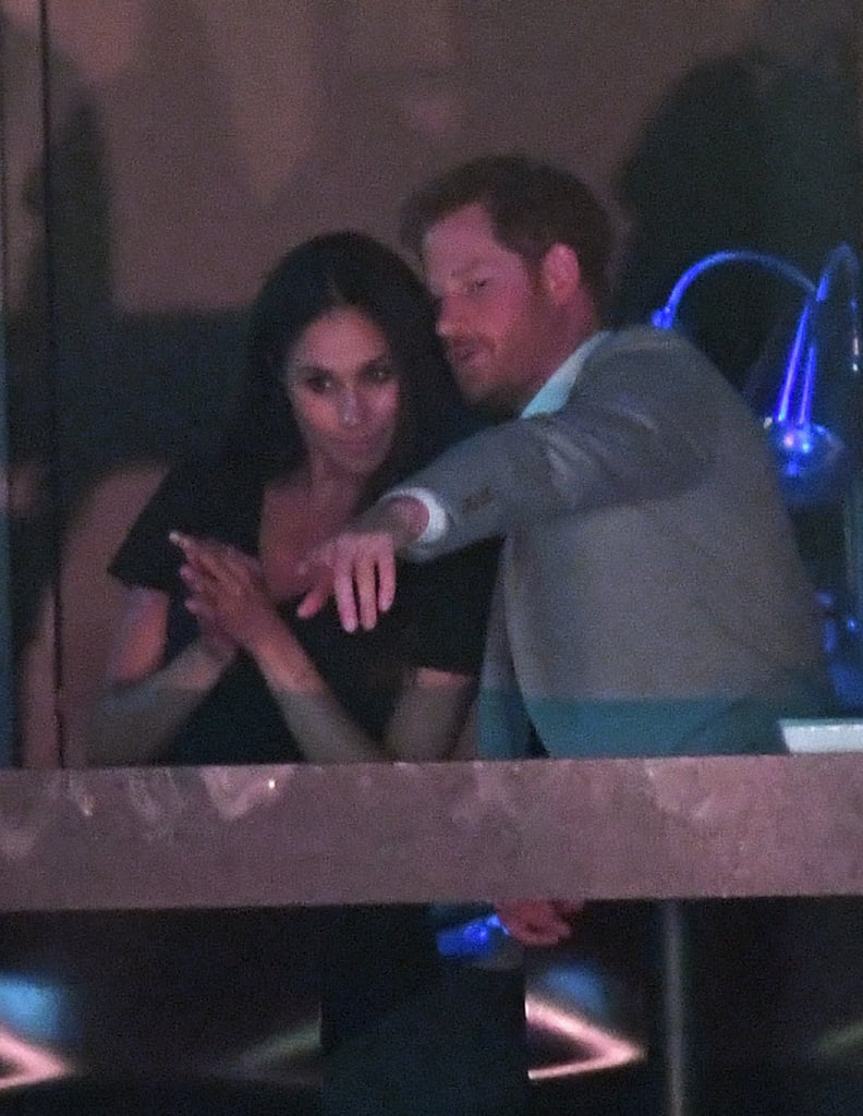 Prince Harry Kissing Meghan Markle at Invictus Games 2017