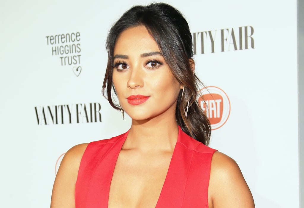 Shay Mitchell (Emily Fields)