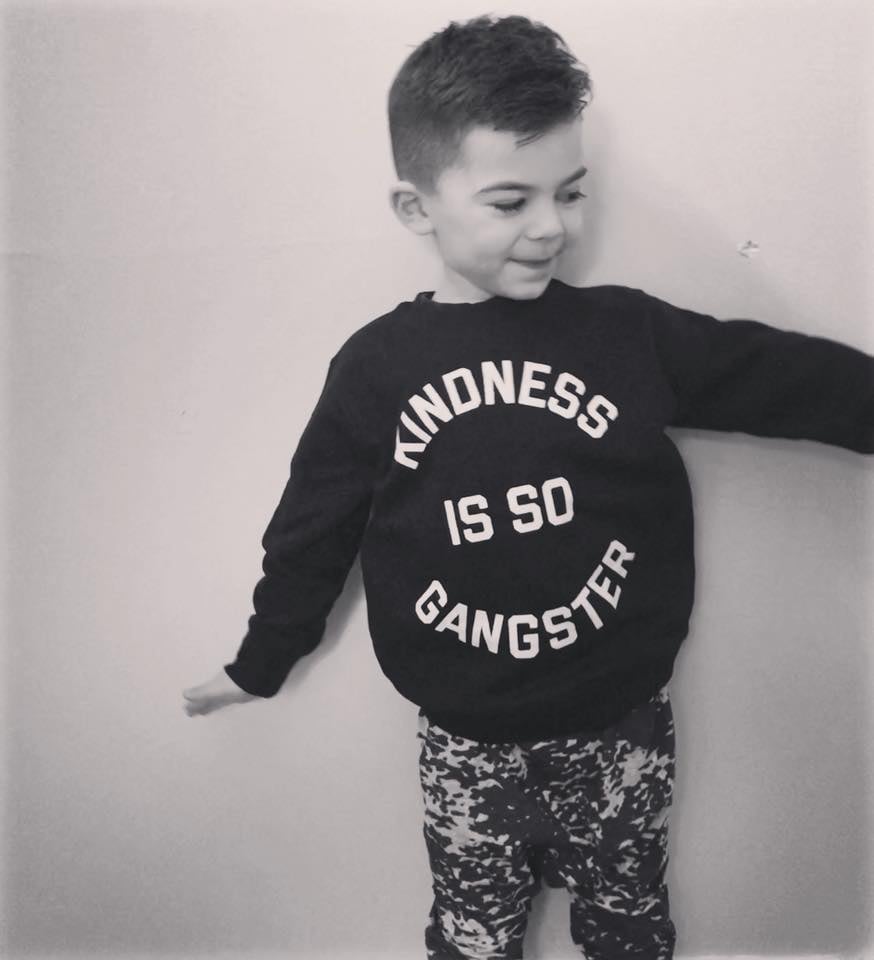 tmp_mMZZWy_1f5aa40c7ca8f34e_kindsness_is_gangster.jpg