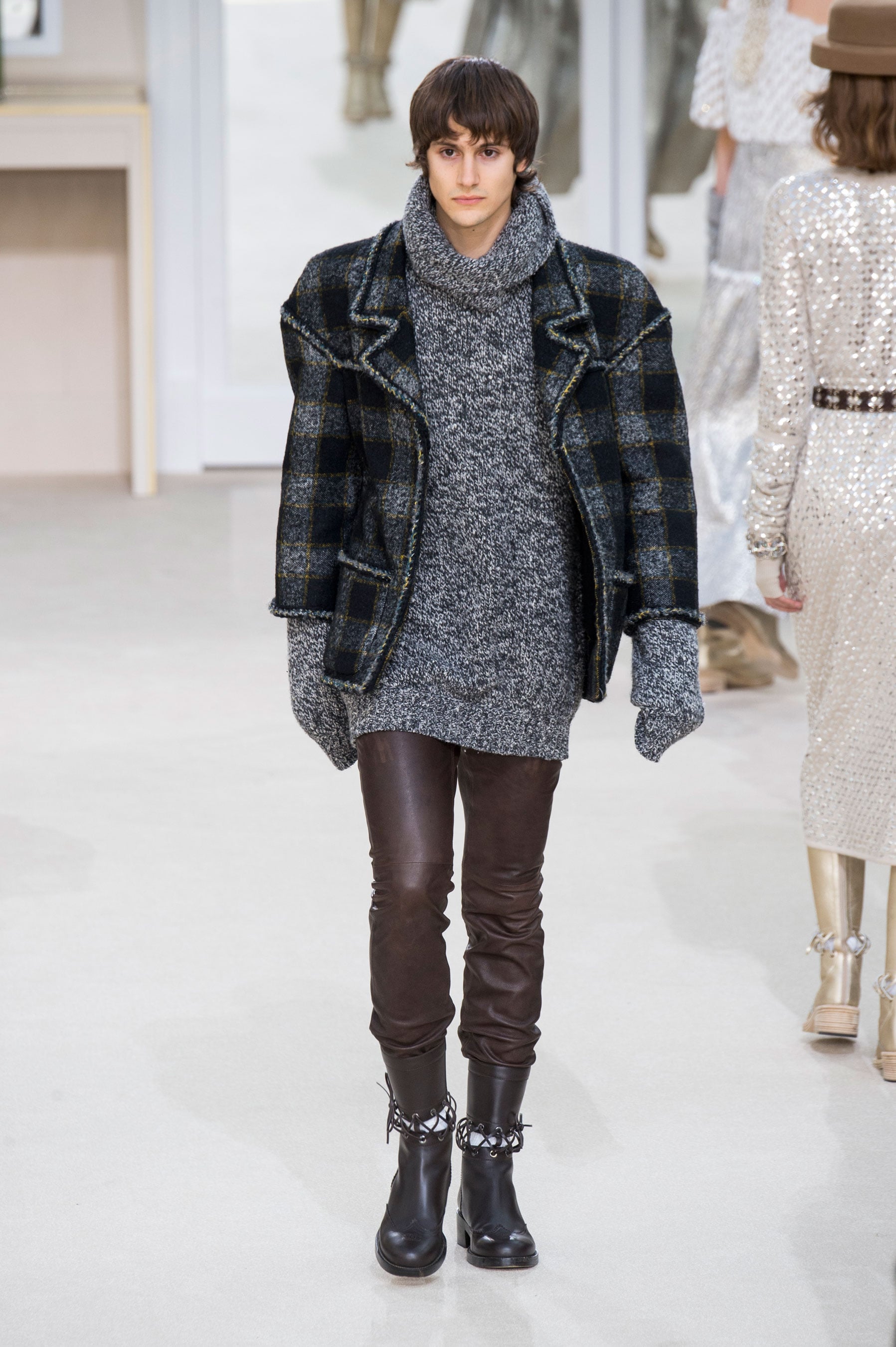 Chanel Fall 2016 Collection Popsugar Fashion