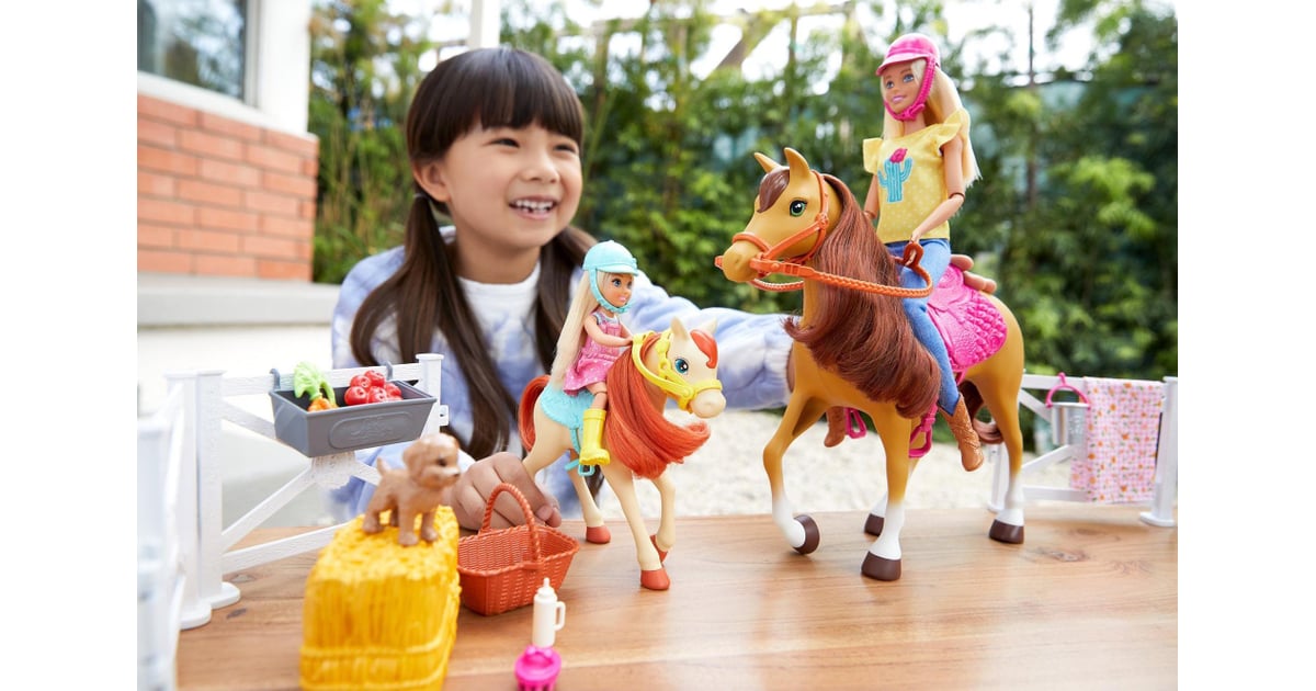 barbie hug n horses