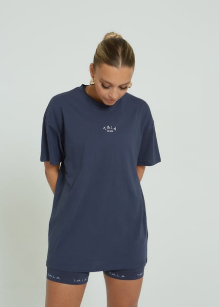 Tala Deuce Oversized T-shirt in Vintage Navy