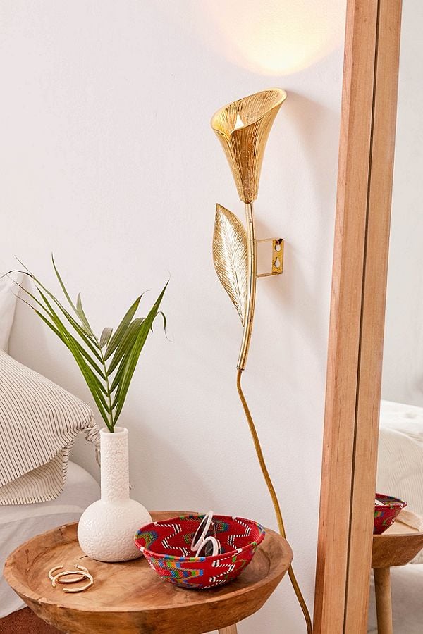 Calla Lily Metal Sconce