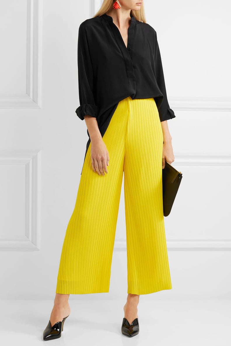 Victoria Beckham Yellow Pants at Harper's Bazaar Awards | POPSUGAR Fashion