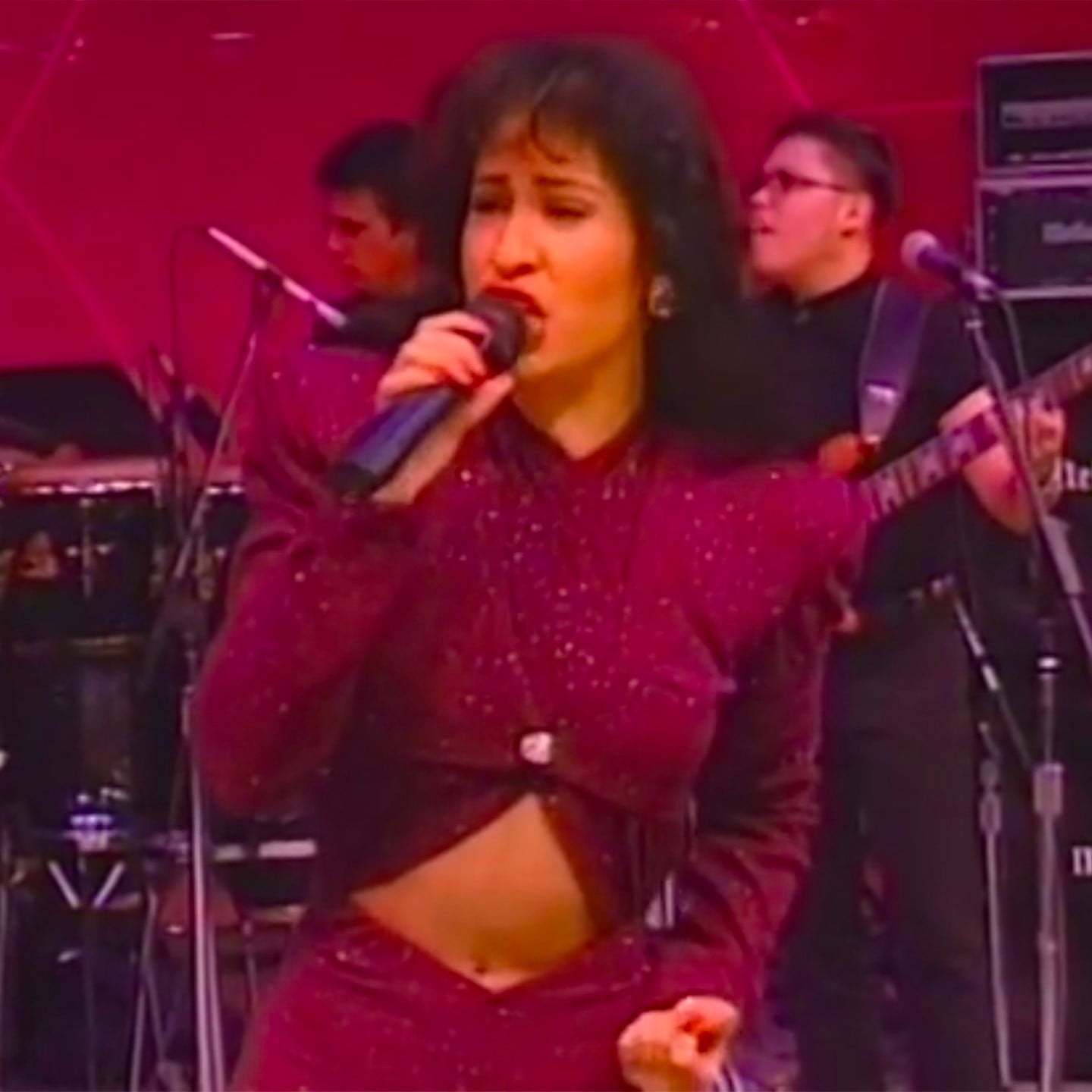 Selenas Last Concert Selena Quintanilla Outfits Selena Quintanilla