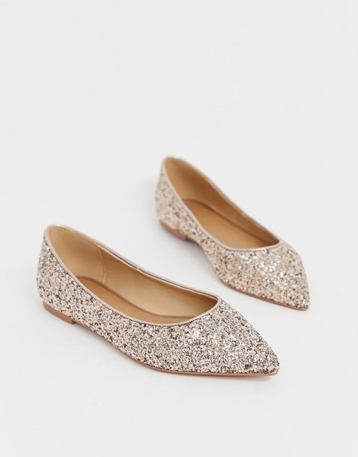 latch pointed ballet flats