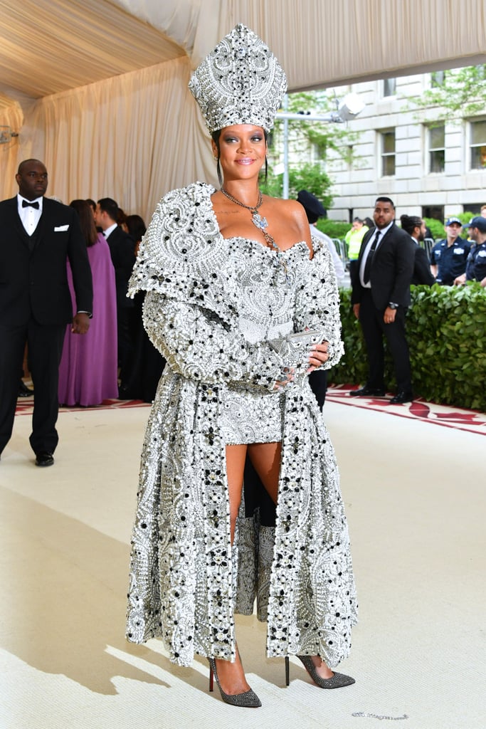 Rihanna at the 2018 Met Gala Photos | POPSUGAR Celebrity Photo 8