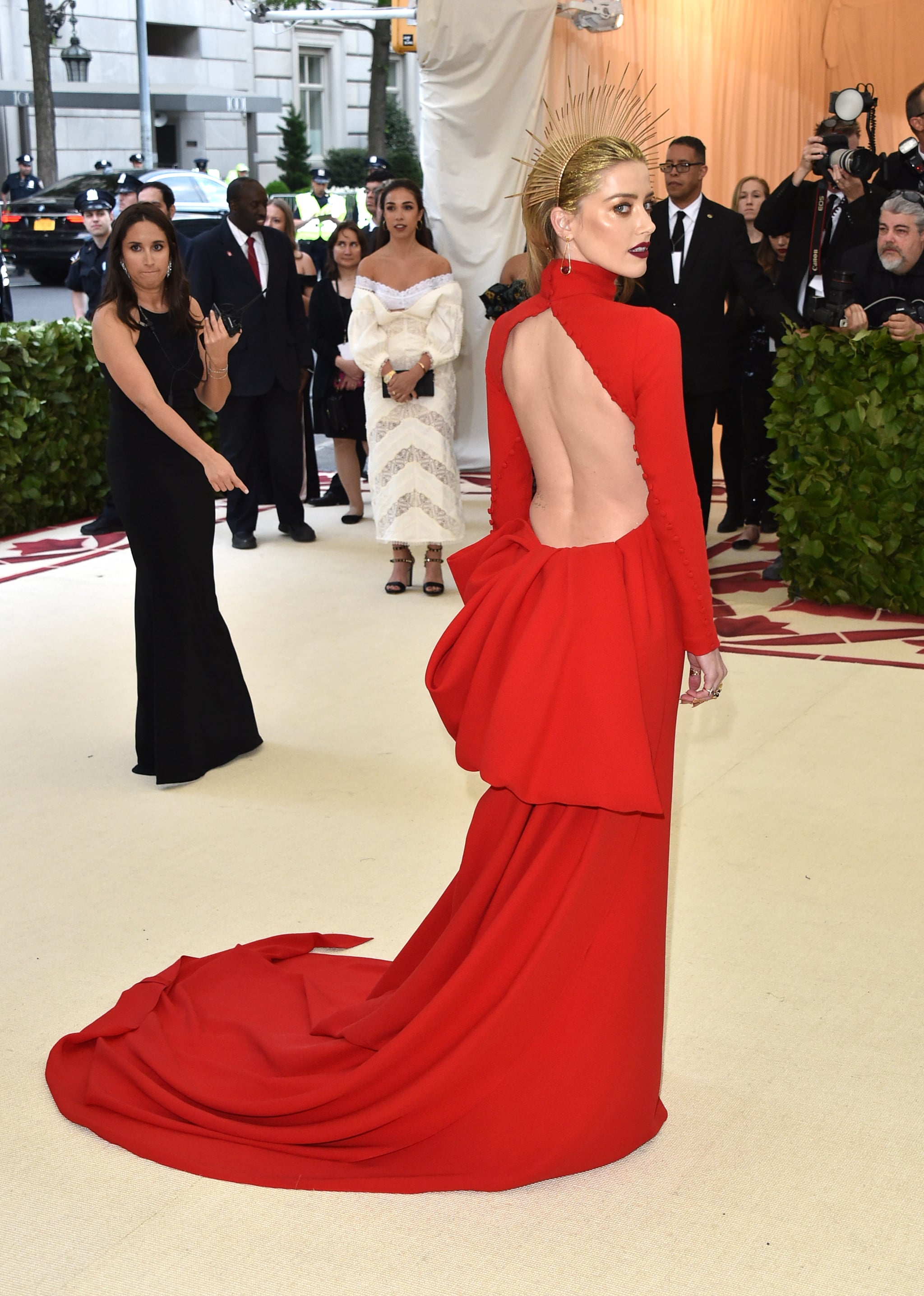 Amber Heard Every Met Gala Look Is Fab From The Front But Wait Till You See The Sexy Views From Behind Popsugar Fashion Photo 29