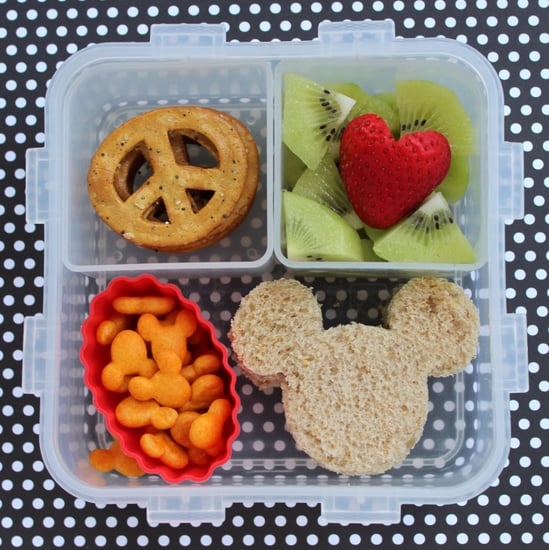 Nutritionist Mom on Kids' School Lunches