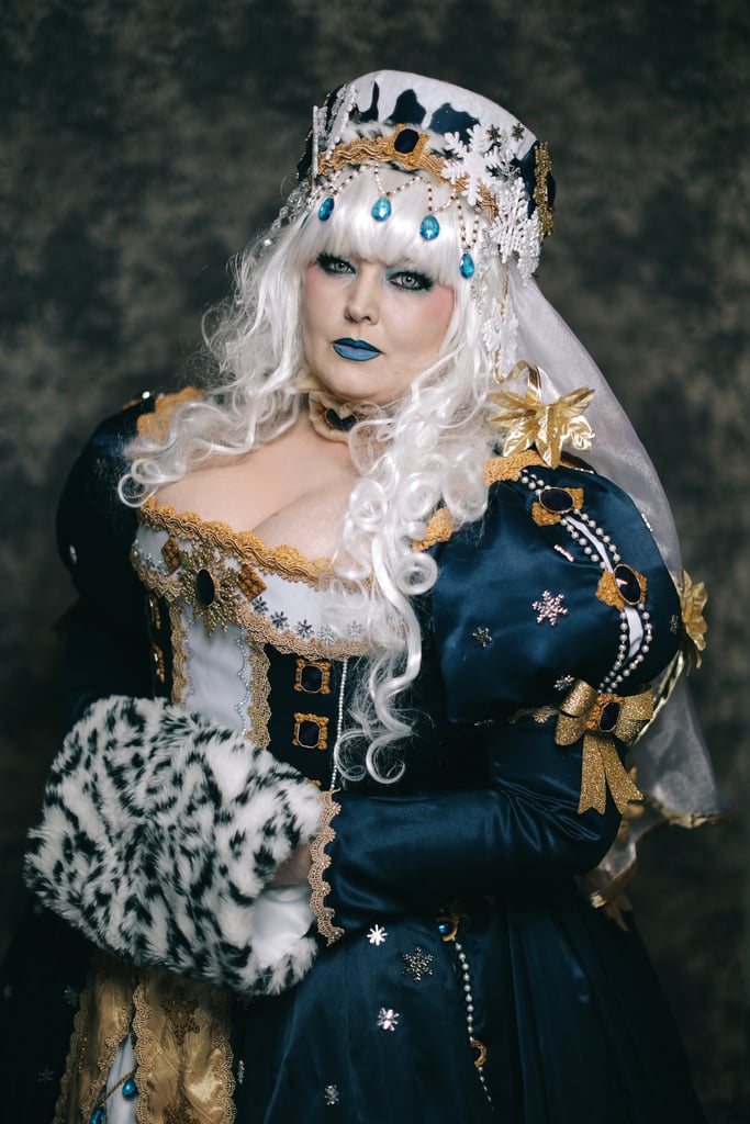 Zoom in on this Frau costume from Sakizou Artworks; the cosplayer has exaggerated the blue of her contact lenses with frosty eye shadow (and lipstick to match!).