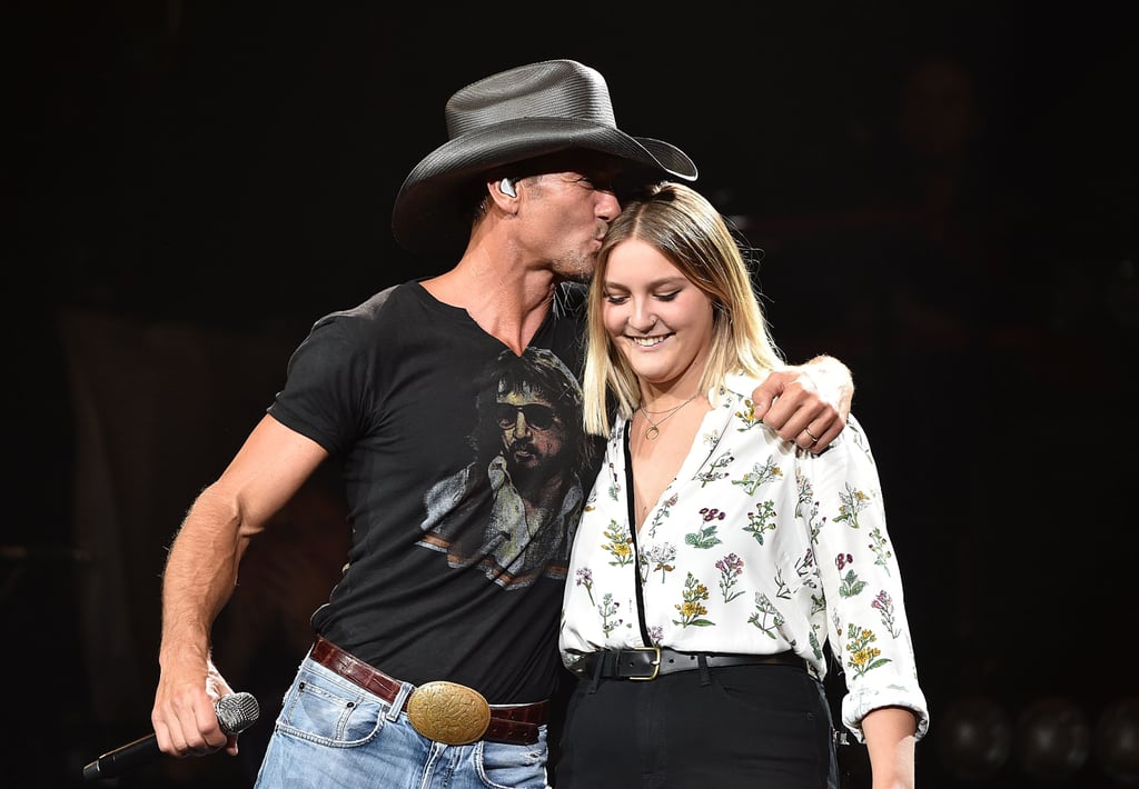 Tim McGraw Sings With His Daughter, Grace, August 2015