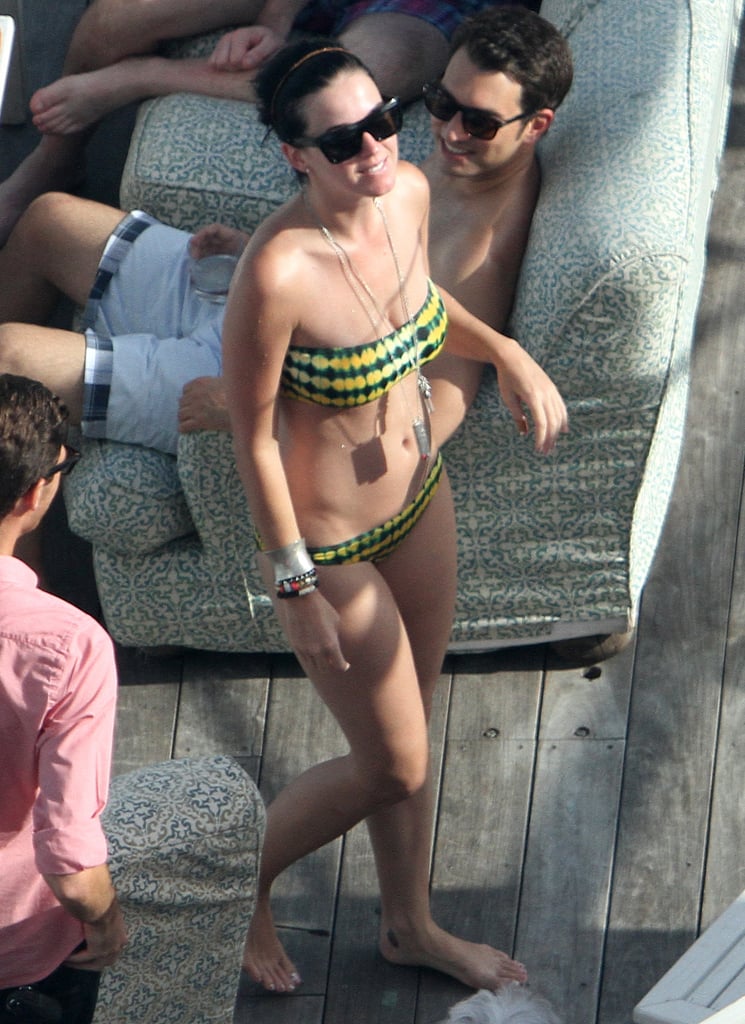 Katy Perry Bikini Pictures in Miami. 