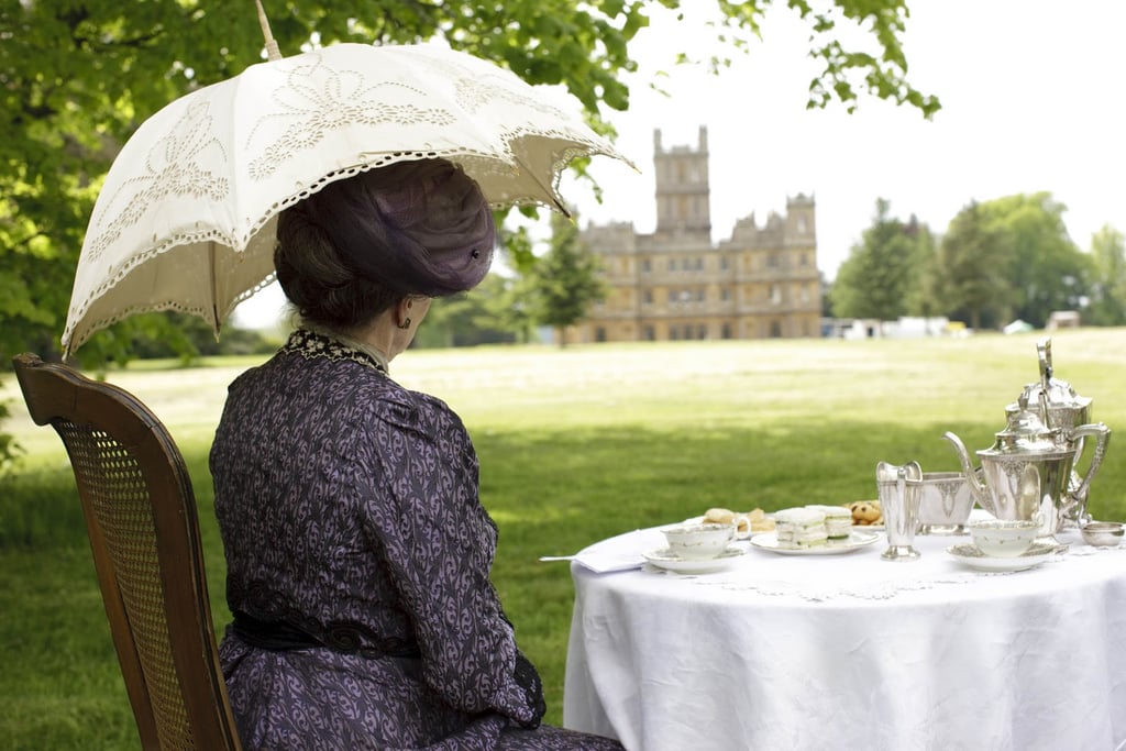 Violet was an immensely popular scent in the 1910s, and those who could afford commercially produced perfumes had a growing number to choose from. Deodorant, if it was used, was usually a simple powder. 
Source: ITV