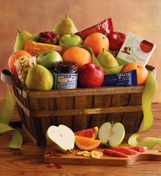 Harry & David Deluxe Organic Fruit Gift Basket