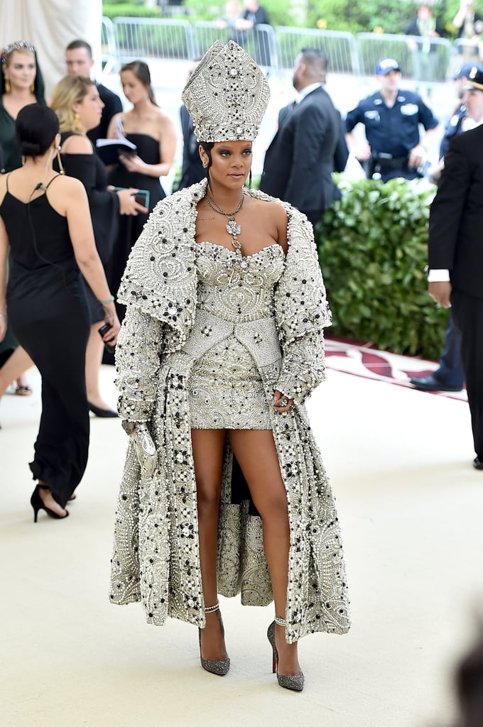 A Full Look at Rihanna's Met Gala Outfit