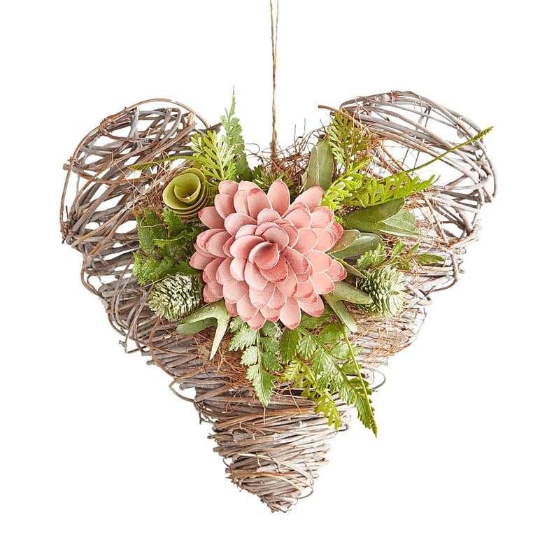 11" Succulent Heart Mini Wreath