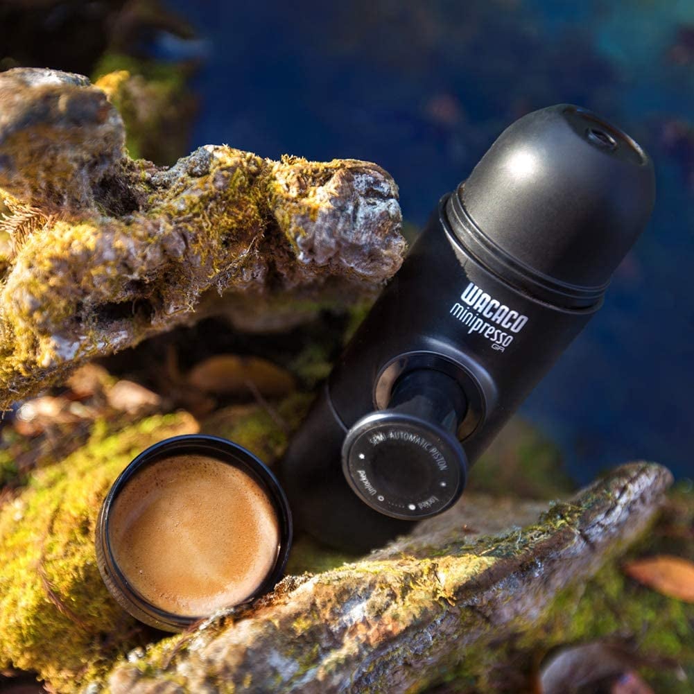Best Christmas Gift Ideas For Men in Their 20s