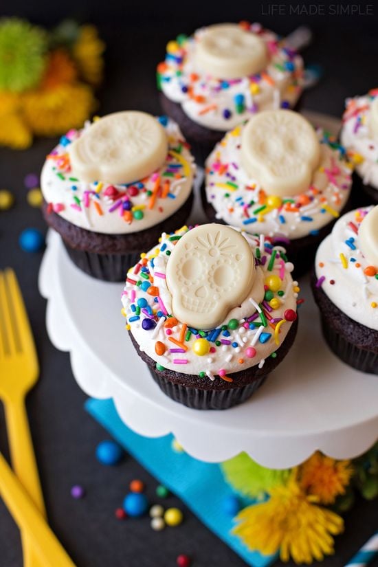 Sugar Skull Cupcakes