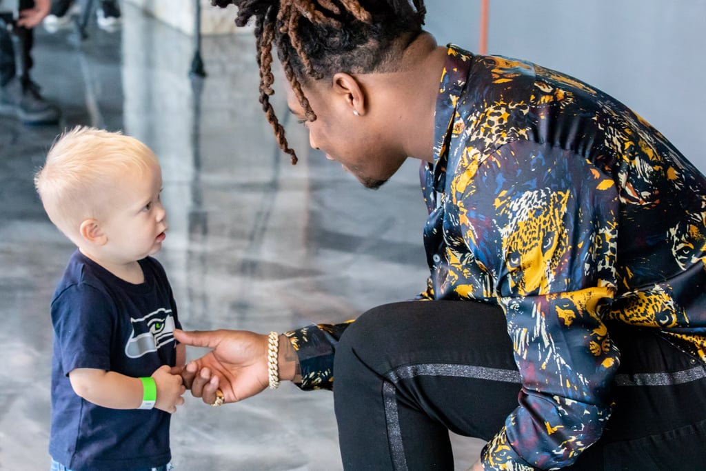 Shaquem Griffin Meets Fan With Limb Difference POPSUGAR Fitness(01)