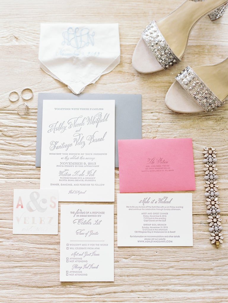 6. Accessories With Wedding Paper Suite