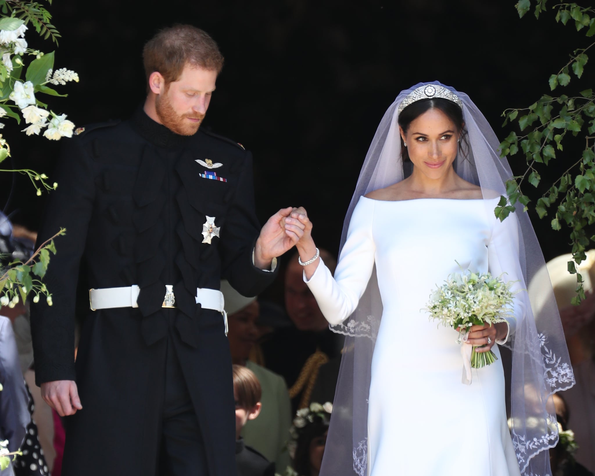 designer of meghan markle wedding dress