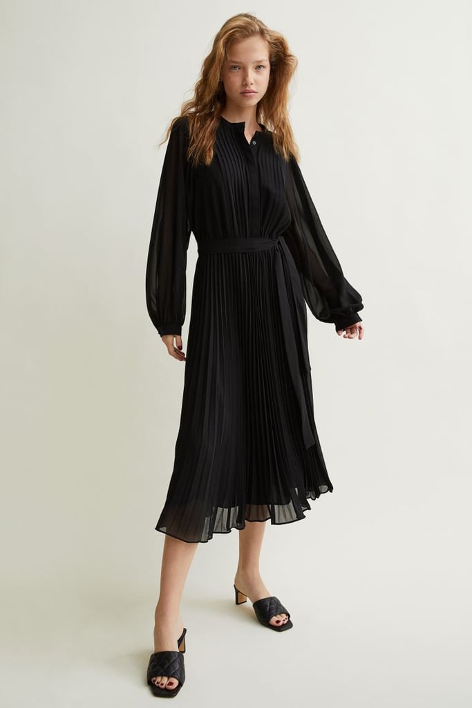 An Appropriate Dress: H&M Pleated Chiffon Dress