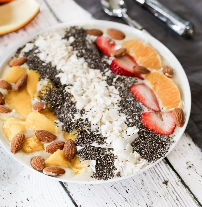 Tropical Smoothie Bowl