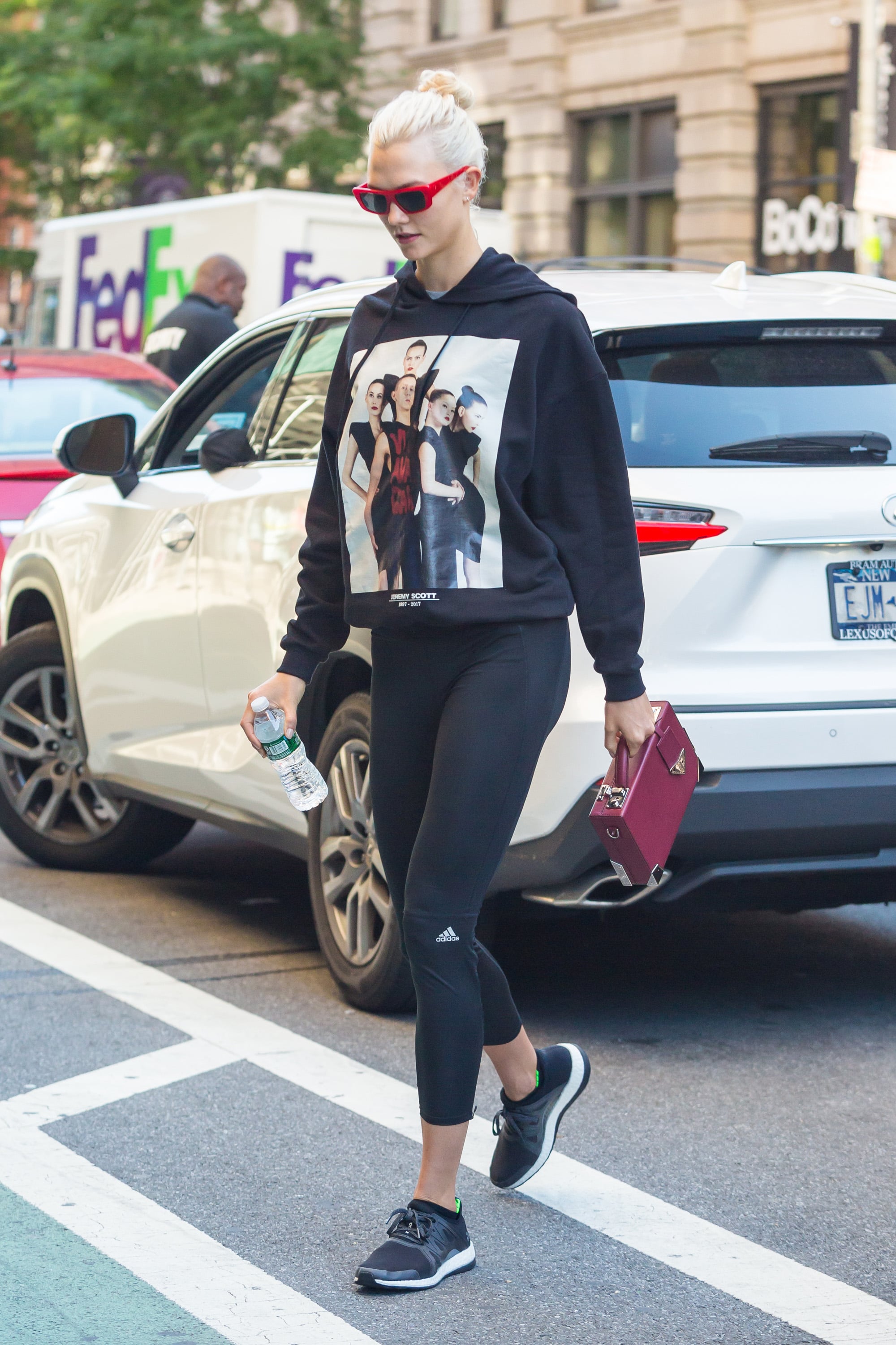 Oprigtighed venskab Harden Celebrities Wearing Adidas Sneakers | POPSUGAR Fashion