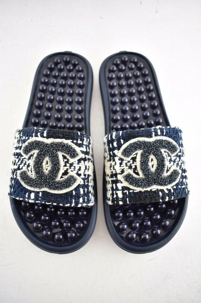 Chanel 18S Black Navy Blue Tweed CC Logo Mule Pool Slide