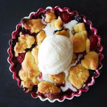 Red, White, and Blue Fruit Crisp